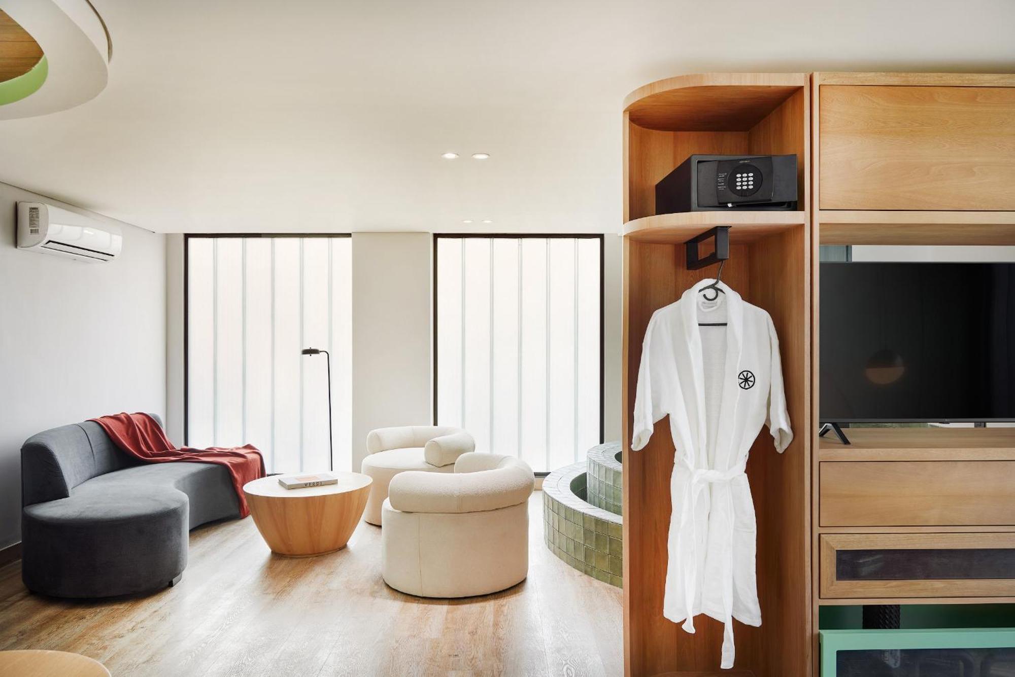 Wellcomm Spa & Hotel เมเดยิน ภายนอก รูปภาพ